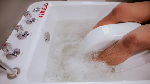Hydromasaż nóg w urządzeniu rehabilitacyjnym Kinesis – Termy Gorce